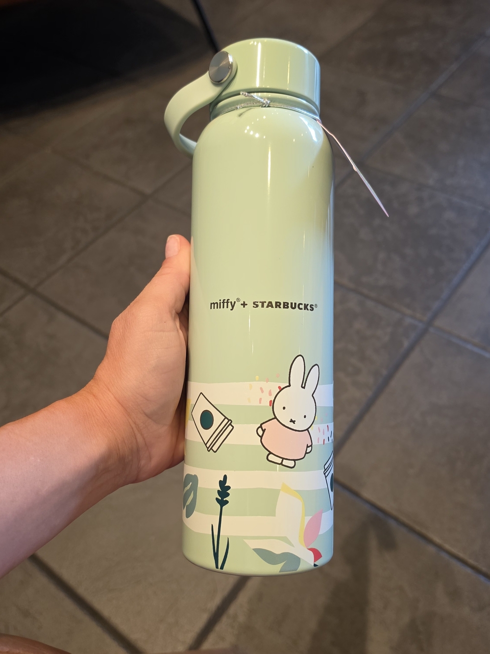 Miffy×Starbucks Mint Green Miffy Stainless Bottle 27oz Handle Summer 2026 - Picture 2 of 4